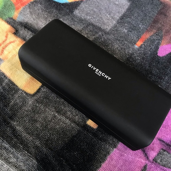 SOLD ‼️NWT Givenchy Glasses - Picture 8 of 8